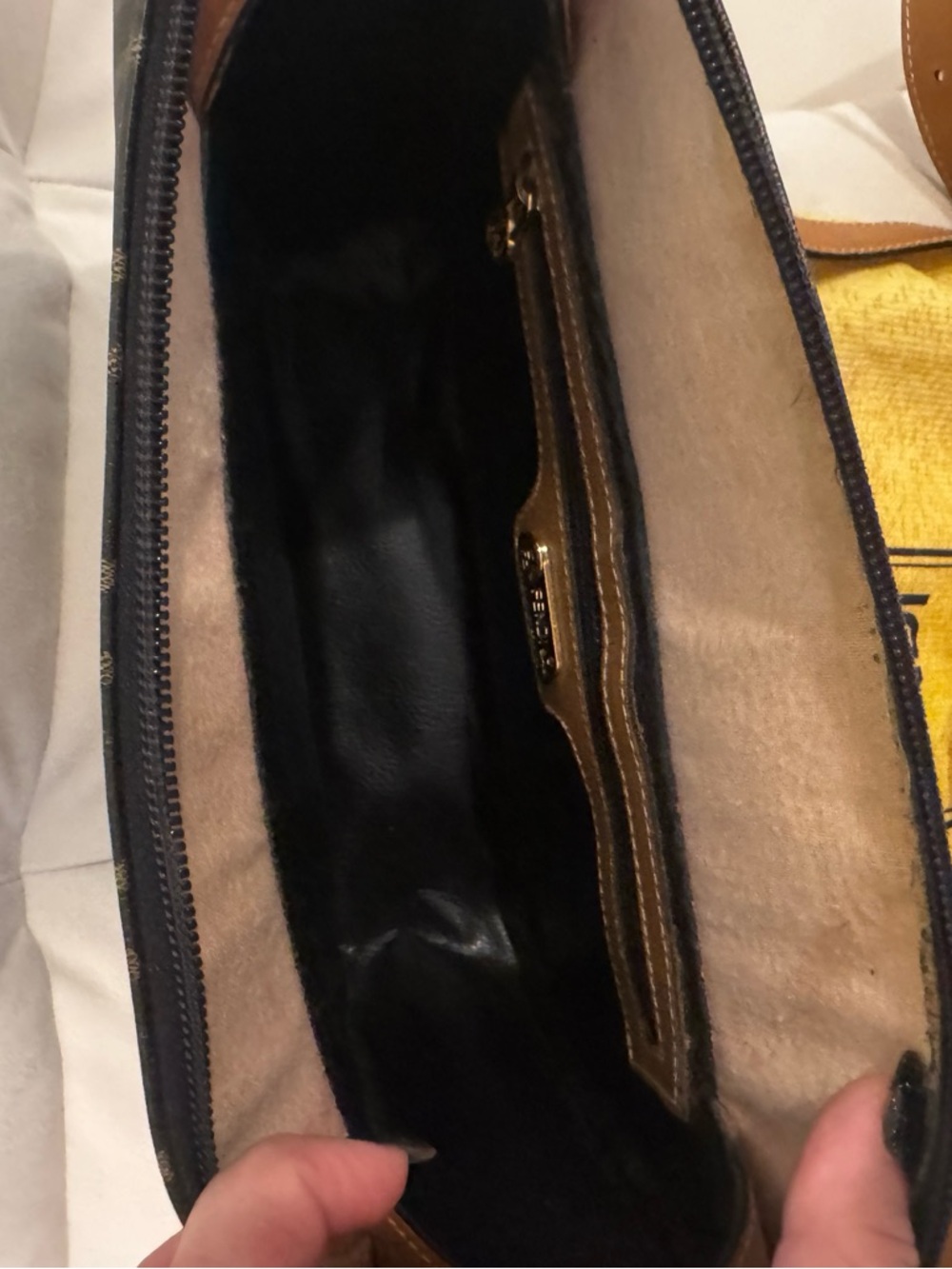 Fendi Brown Zucca Monogram Canvas Shoulder Bag with Tan Leather Trim - Picture 6 of 6